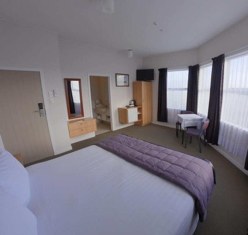 Masonic Hotel Waitara Номер фото