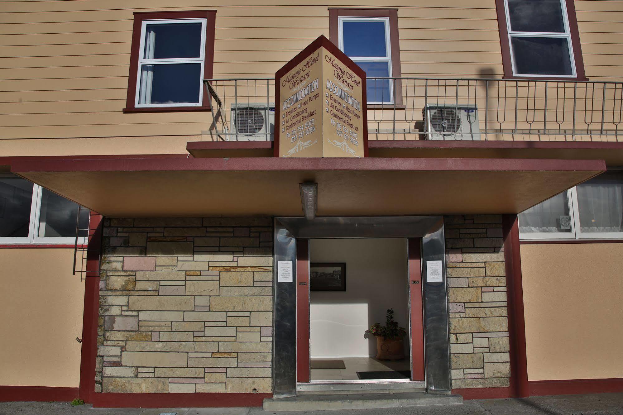 Masonic Hotel Waitara Екстер'єр фото